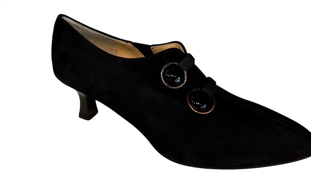 NEW BRUNATE women's kensington button heel in black